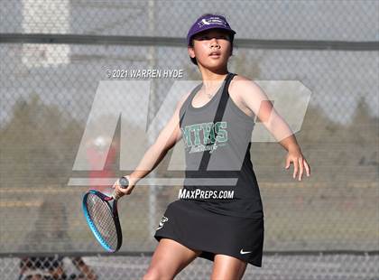 Thumbnail 2 in McClatchy @ Monterey Trail photogallery.