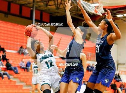 Thumbnail 1 in Trinity Episcopal vs Colonial Forge (StatVa Girls Basketball Classic) photogallery.
