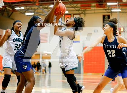 Thumbnail 1 in Trinity Episcopal vs Colonial Forge (StatVa Girls Basketball Classic) photogallery.