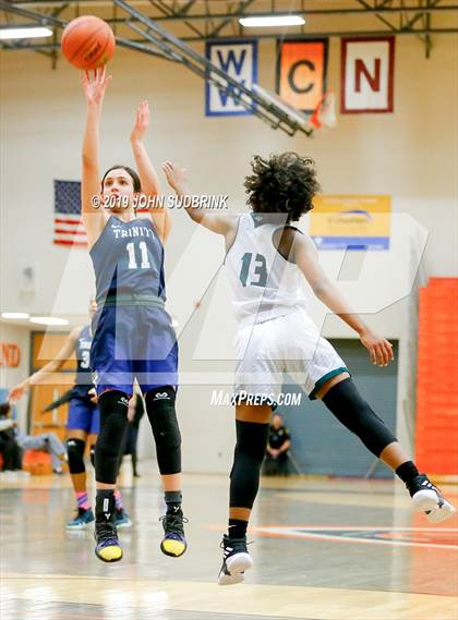 Thumbnail 3 in Trinity Episcopal vs Colonial Forge (StatVa Girls Basketball Classic) photogallery.