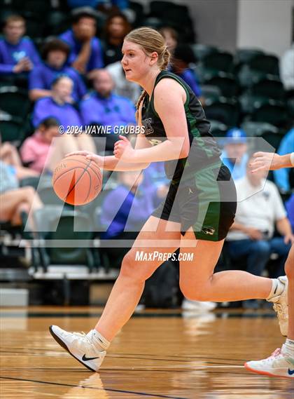 Thumbnail 2 in Rains vs. Neches (Tenaha ISD Holiday Hoops) photogallery.