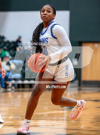 Thumbnail 2 in Rains vs. Neches (Tenaha ISD Holiday Hoops) photogallery.