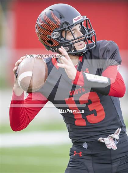 Thumbnail 2 in Muskego @ Waukesha South photogallery.
