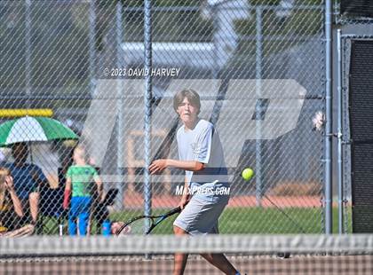 Thumbnail 2 in Columbine vs Bear Creek photogallery.