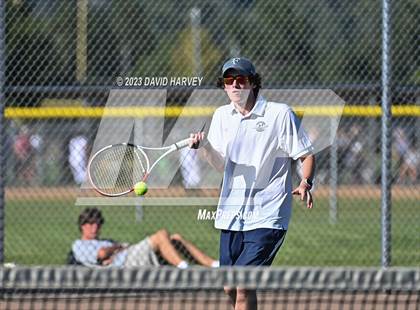 Thumbnail 2 in Columbine vs Bear Creek photogallery.
