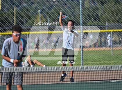 Thumbnail 2 in Columbine vs Bear Creek photogallery.