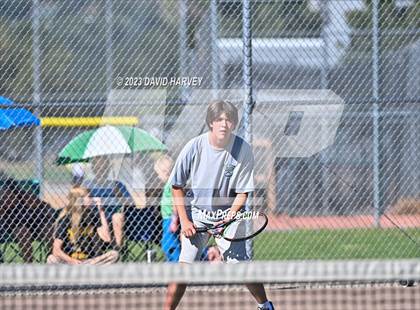 Thumbnail 3 in Columbine vs Bear Creek photogallery.