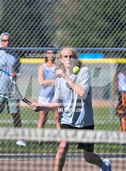 Thumbnail 2 in Columbine vs Bear Creek photogallery.