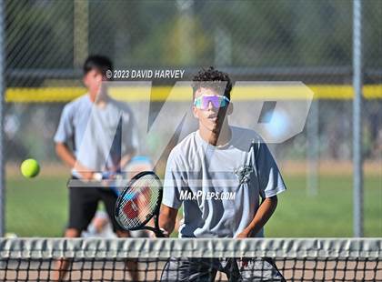 Thumbnail 2 in Columbine vs Bear Creek photogallery.