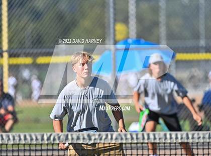 Thumbnail 3 in Columbine vs Bear Creek photogallery.