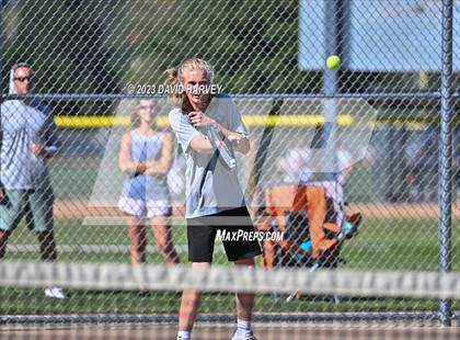 Thumbnail 3 in Columbine vs Bear Creek photogallery.