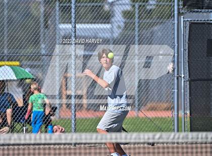Thumbnail 2 in Columbine vs Bear Creek photogallery.