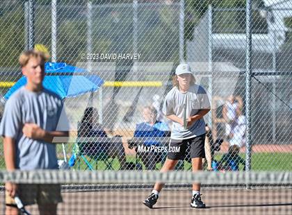 Thumbnail 2 in Columbine vs Bear Creek photogallery.