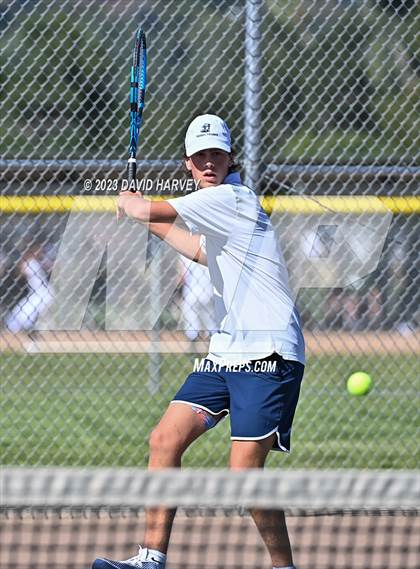 Thumbnail 2 in Columbine vs Bear Creek photogallery.