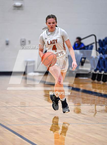Thumbnail 3 in Caldwell vs Smithville photogallery.