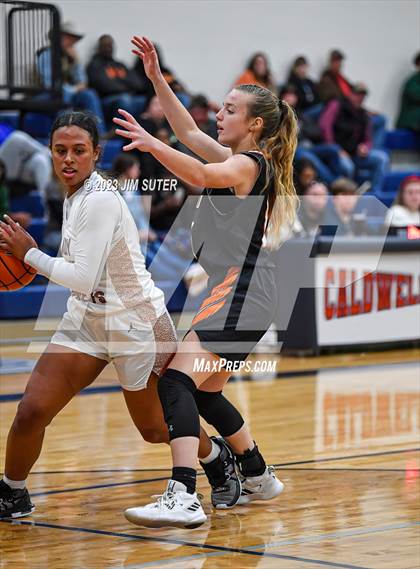 Thumbnail 2 in Caldwell vs Smithville photogallery.