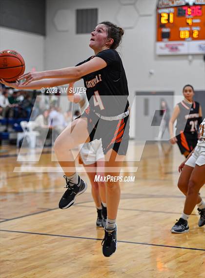 Thumbnail 1 in Caldwell vs Smithville photogallery.