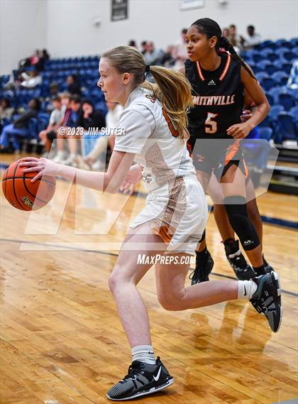 Thumbnail 2 in Caldwell vs Smithville photogallery.