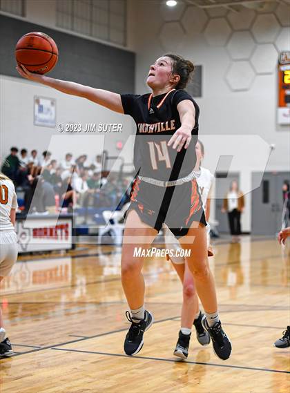 Thumbnail 2 in Caldwell vs Smithville photogallery.