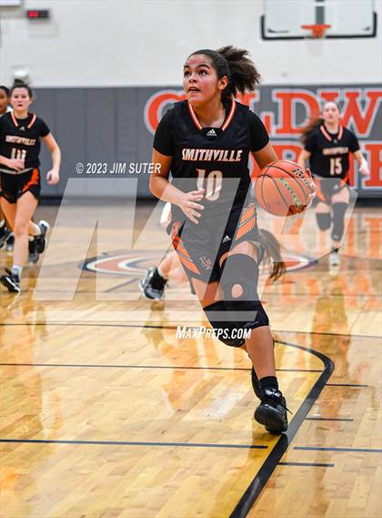 Thumbnail 2 in Caldwell vs Smithville photogallery.