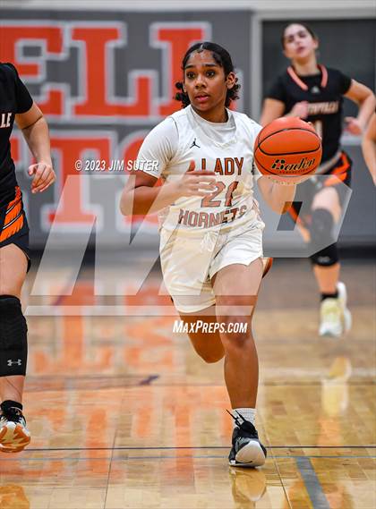 Thumbnail 3 in Caldwell vs Smithville photogallery.
