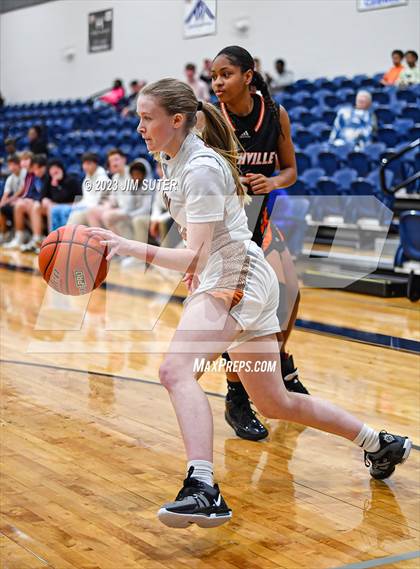 Thumbnail 1 in Caldwell vs Smithville photogallery.
