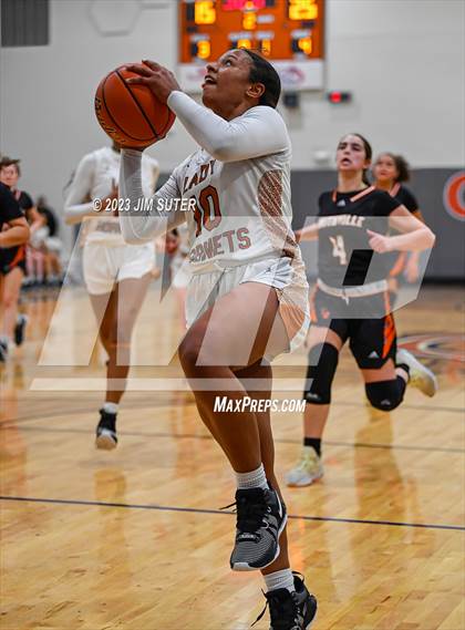Thumbnail 3 in Caldwell vs Smithville photogallery.