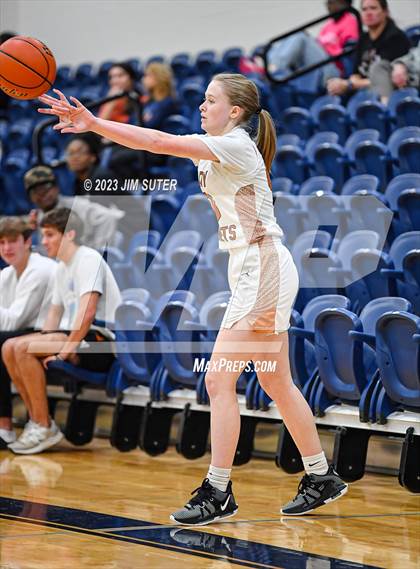 Thumbnail 3 in Caldwell vs Smithville photogallery.