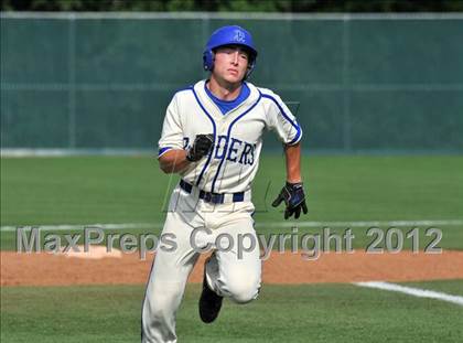 Thumbnail 2 in Sunnyvale vs. Gunter (UIL 2A Region 2 semifinals) photogallery.