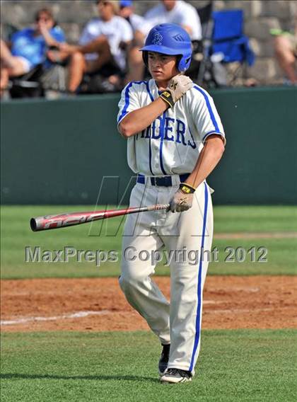 Thumbnail 3 in Sunnyvale vs. Gunter (UIL 2A Region 2 semifinals) photogallery.
