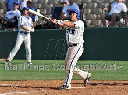 Thumbnail 1 in Sunnyvale vs. Gunter (UIL 2A Region 2 semifinals) photogallery.