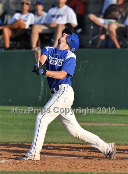 Thumbnail 1 in Sunnyvale vs. Gunter (UIL 2A Region 2 semifinals) photogallery.