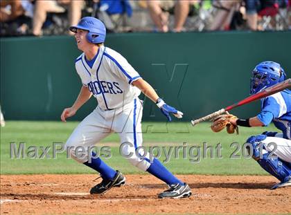 Thumbnail 2 in Sunnyvale vs. Gunter (UIL 2A Region 2 semifinals) photogallery.