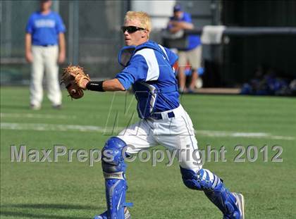 Thumbnail 1 in Sunnyvale vs. Gunter (UIL 2A Region 2 semifinals) photogallery.