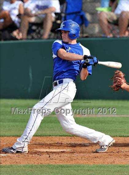 Thumbnail 1 in Sunnyvale vs. Gunter (UIL 2A Region 2 semifinals) photogallery.