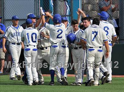Thumbnail 3 in Sunnyvale vs. Gunter (UIL 2A Region 2 semifinals) photogallery.