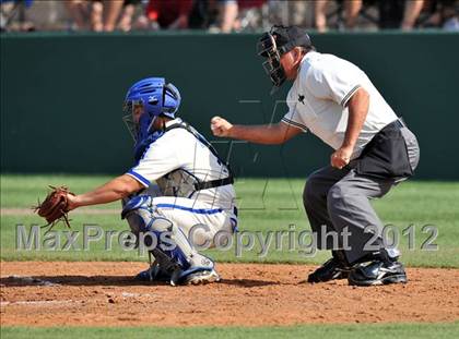 Thumbnail 3 in Sunnyvale vs. Gunter (UIL 2A Region 2 semifinals) photogallery.