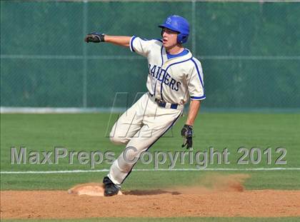 Thumbnail 3 in Sunnyvale vs. Gunter (UIL 2A Region 2 semifinals) photogallery.