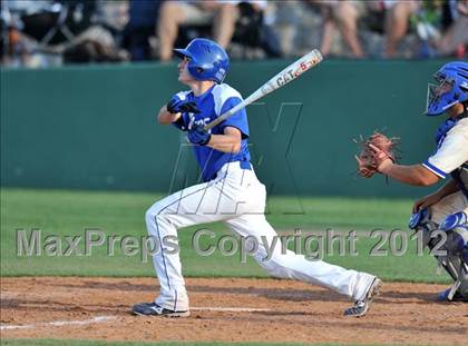 Thumbnail 1 in Sunnyvale vs. Gunter (UIL 2A Region 2 semifinals) photogallery.