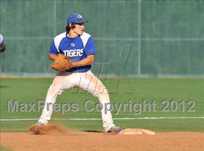Thumbnail 2 in Sunnyvale vs. Gunter (UIL 2A Region 2 semifinals) photogallery.