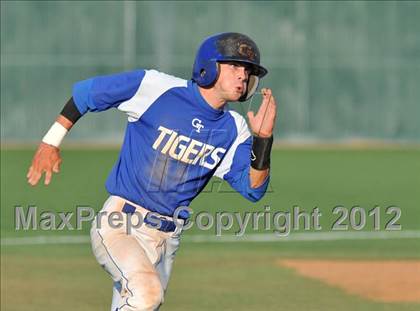 Thumbnail 2 in Sunnyvale vs. Gunter (UIL 2A Region 2 semifinals) photogallery.