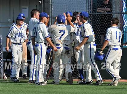 Thumbnail 1 in Sunnyvale vs. Gunter (UIL 2A Region 2 semifinals) photogallery.