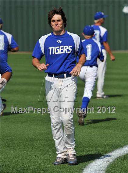 Thumbnail 3 in Sunnyvale vs. Gunter (UIL 2A Region 2 semifinals) photogallery.