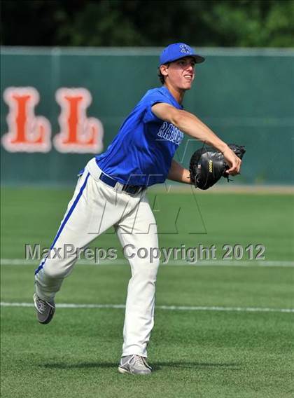 Thumbnail 1 in Sunnyvale vs. Gunter (UIL 2A Region 2 semifinals) photogallery.