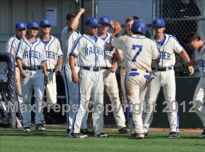 Thumbnail 3 in Sunnyvale vs. Gunter (UIL 2A Region 2 semifinals) photogallery.