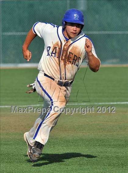 Thumbnail 3 in Sunnyvale vs. Gunter (UIL 2A Region 2 semifinals) photogallery.
