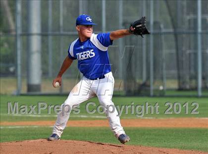 Thumbnail 1 in Sunnyvale vs. Gunter (UIL 2A Region 2 semifinals) photogallery.