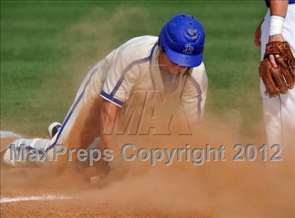 Thumbnail 2 in Sunnyvale vs. Gunter (UIL 2A Region 2 semifinals) photogallery.