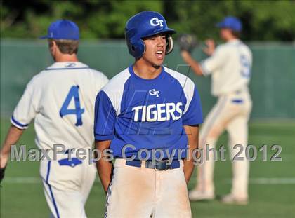 Thumbnail 1 in Sunnyvale vs. Gunter (UIL 2A Region 2 semifinals) photogallery.