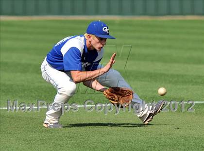 Thumbnail 3 in Sunnyvale vs. Gunter (UIL 2A Region 2 semifinals) photogallery.